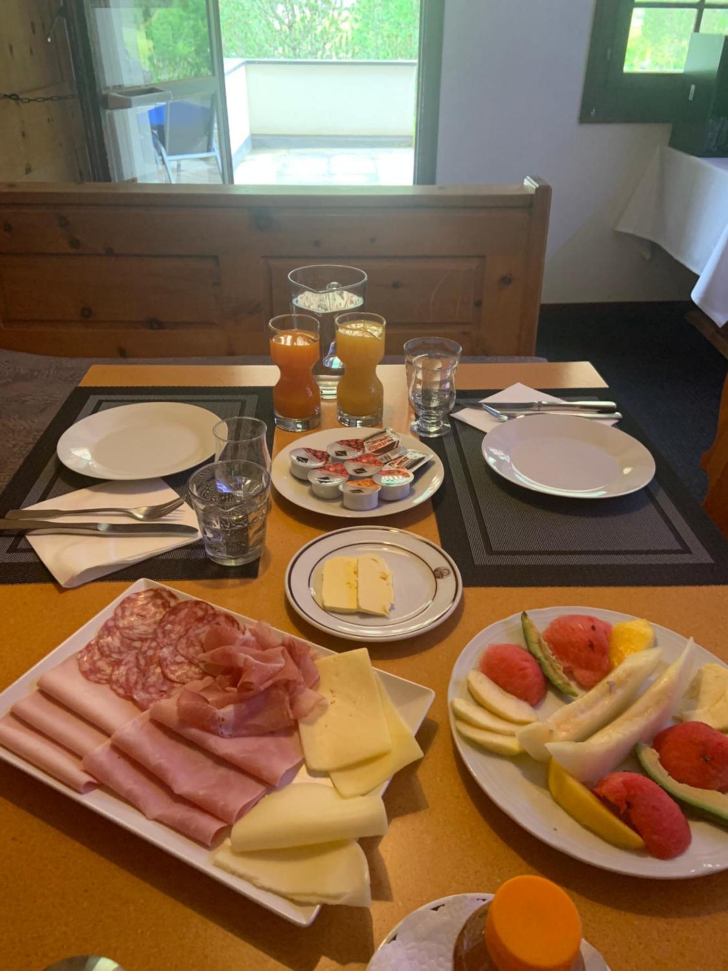 Bed&Breakfast Darlux Bergün Extérieur photo